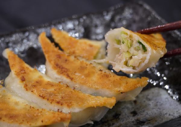 浜松餃子専門店 うまいもん空海